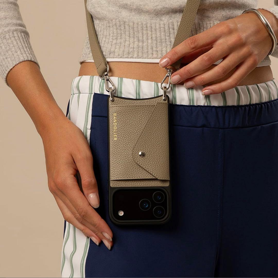 バンドリヤー　iPhone17