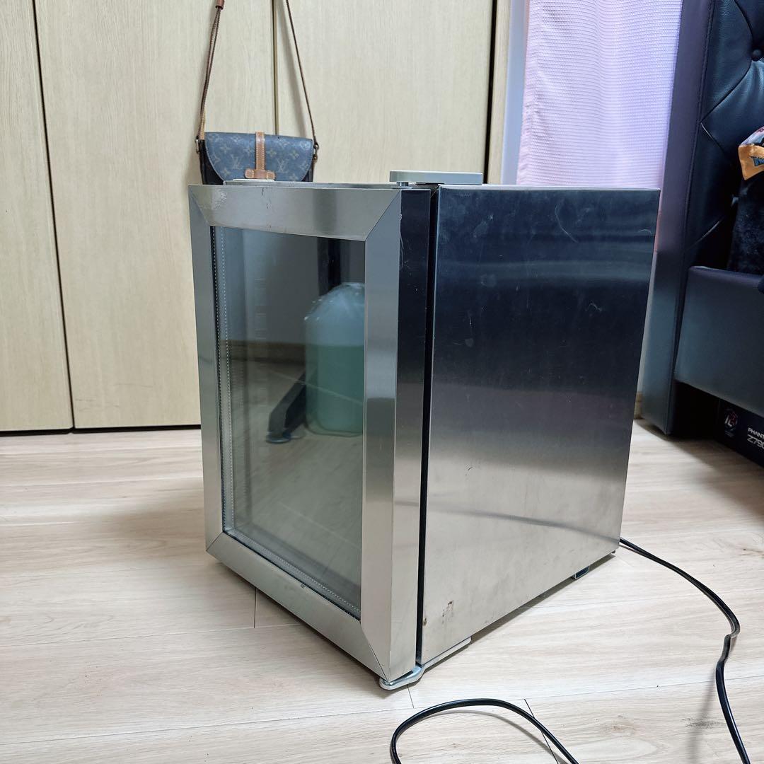 コンパクト冷蔵庫 ステンレススチール ガラス扉