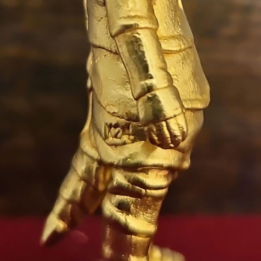 【２4金】 カネゴン　黄金フィギュア　専用ケース有り　©円谷プロ