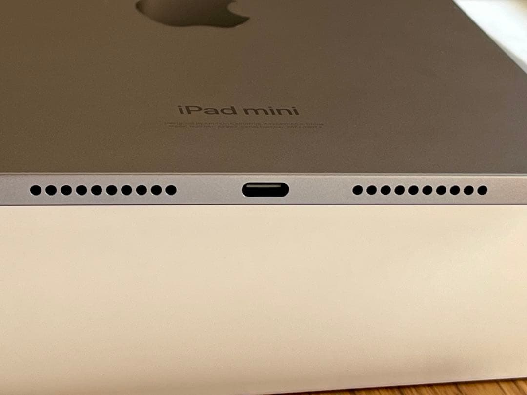 新品同様 iPad mini A17pro 128gb 第７世代