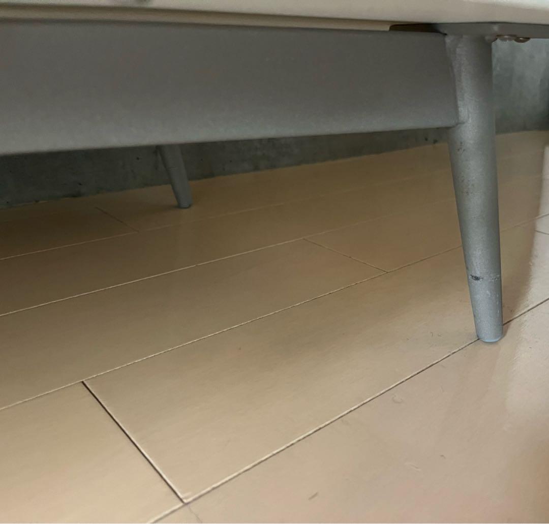 boconceptのfermo、中間のサイズです