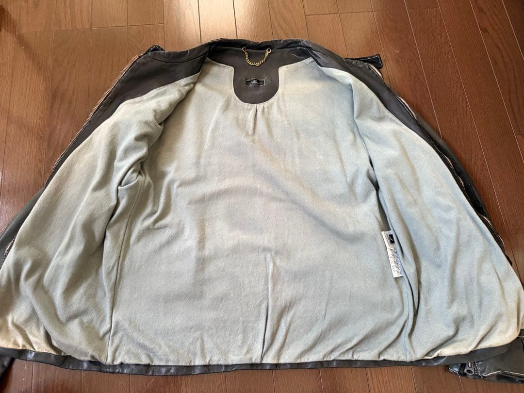 【美品】sisii シシ レザー シングル ライダースジャケット Ｍ