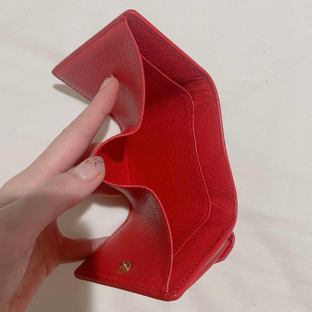 MIU MIU 三つ折り財布 マドラスラブ