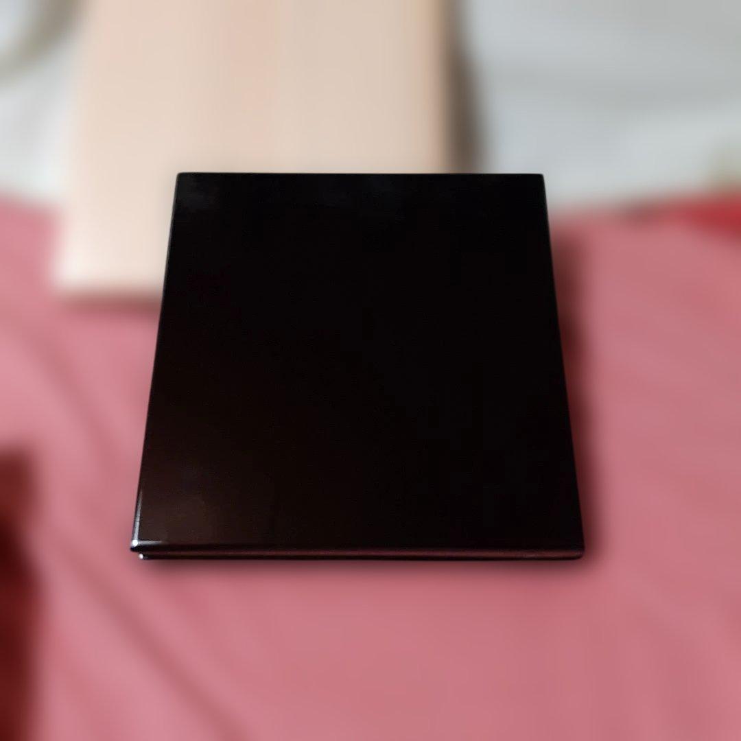 新品◆大阪　淀屋橋　尚美堂造◆螺鈿アルバム貝装飾◆漆工芸◆木箱入り