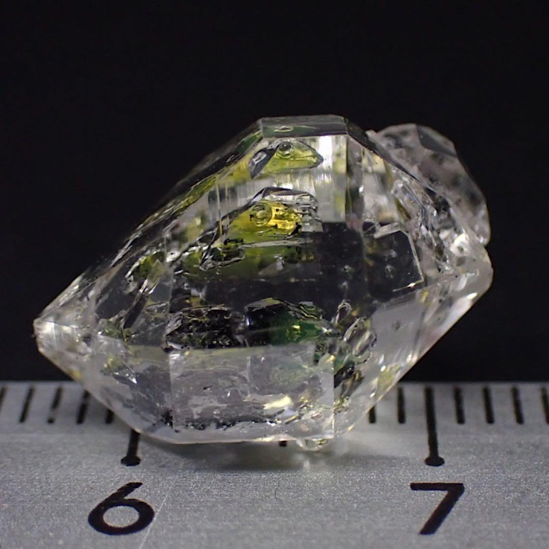 【パキスタン産】オイルインクォーツ