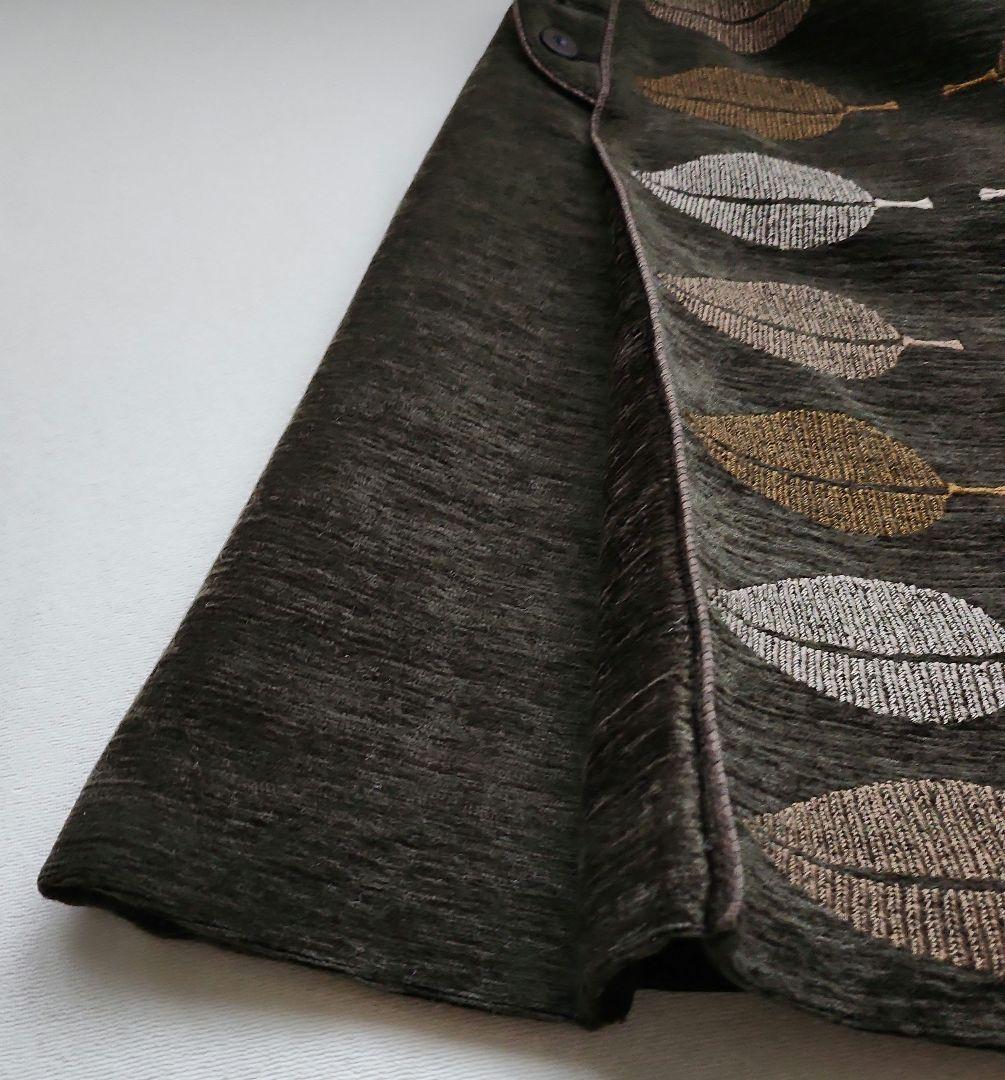 mina perhonen 葉っぱの刺繍 スカート