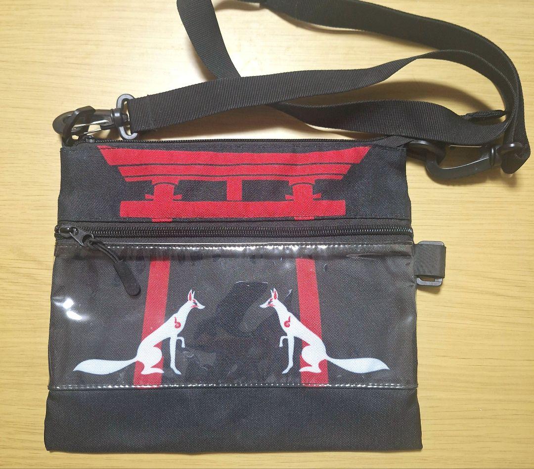 -真天地開闢集団-ジグザグ　サコッシュ バッグ