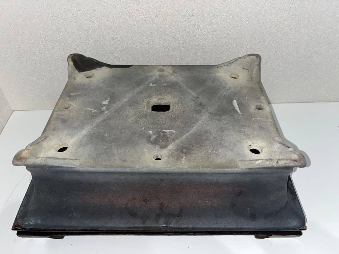 中国古盆器＜中国宜興・烏泥　在落款・泥味抜群　盆栽鉢