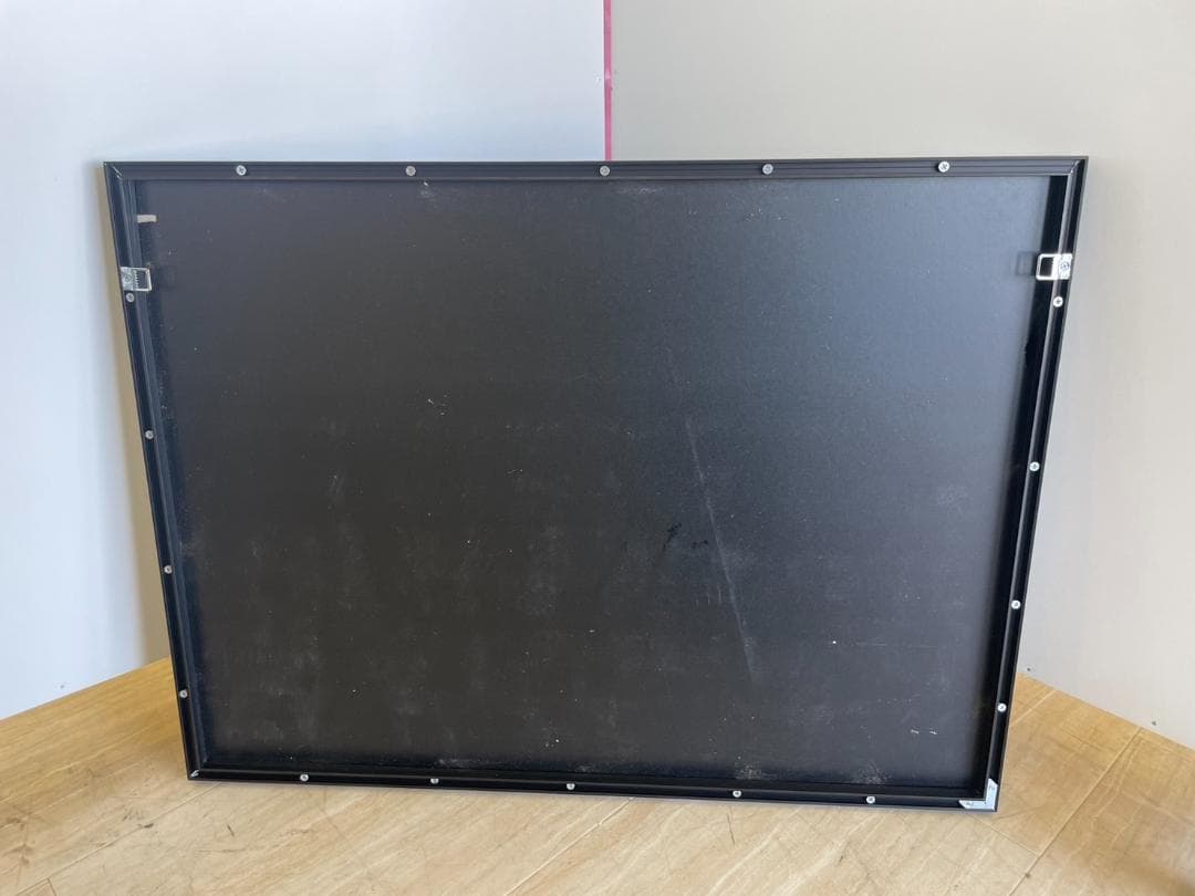 水晶絵　KAWS　アートパネル　カウズ　立体　絵画　キラキラ　アート　壁掛け