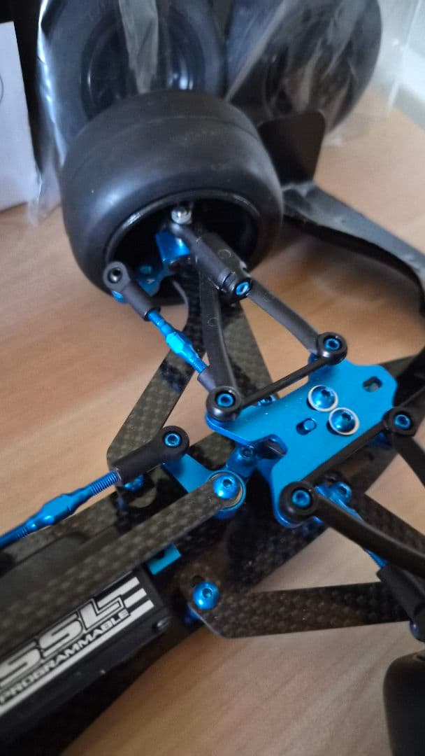 最終値下　再出品　タミヤ TRF104 オプション多数　M17セット