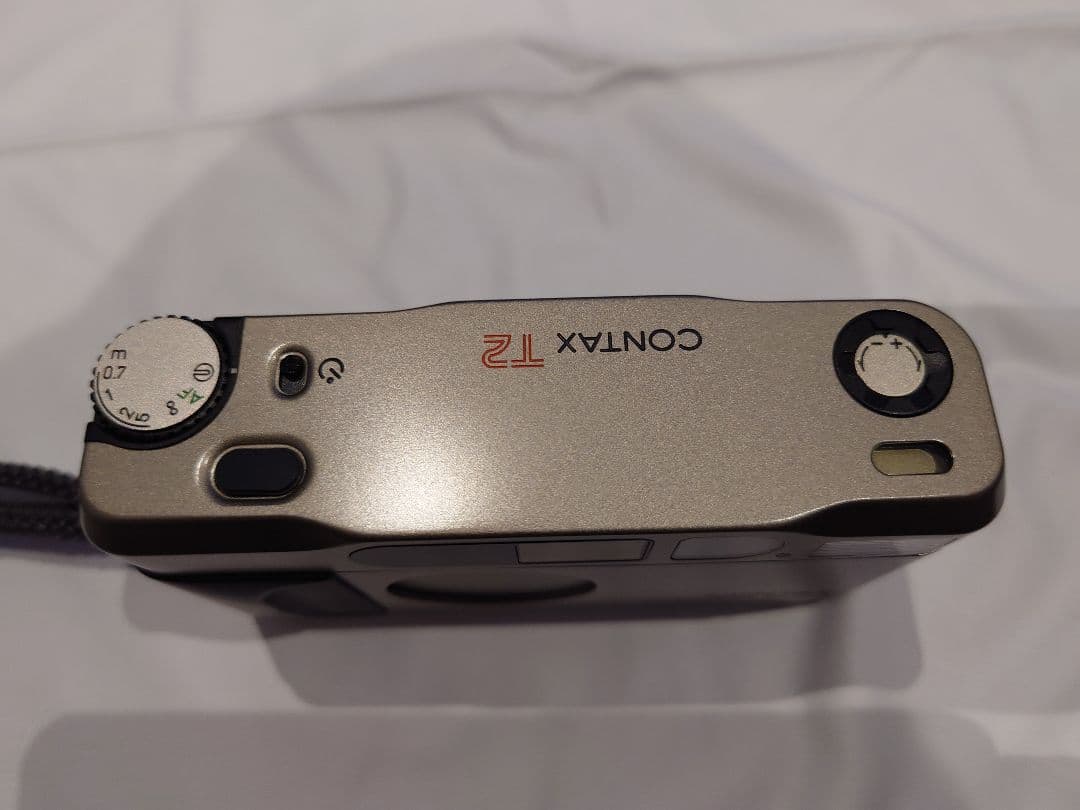 CONTAX T2 チタンシルバー　データバック付