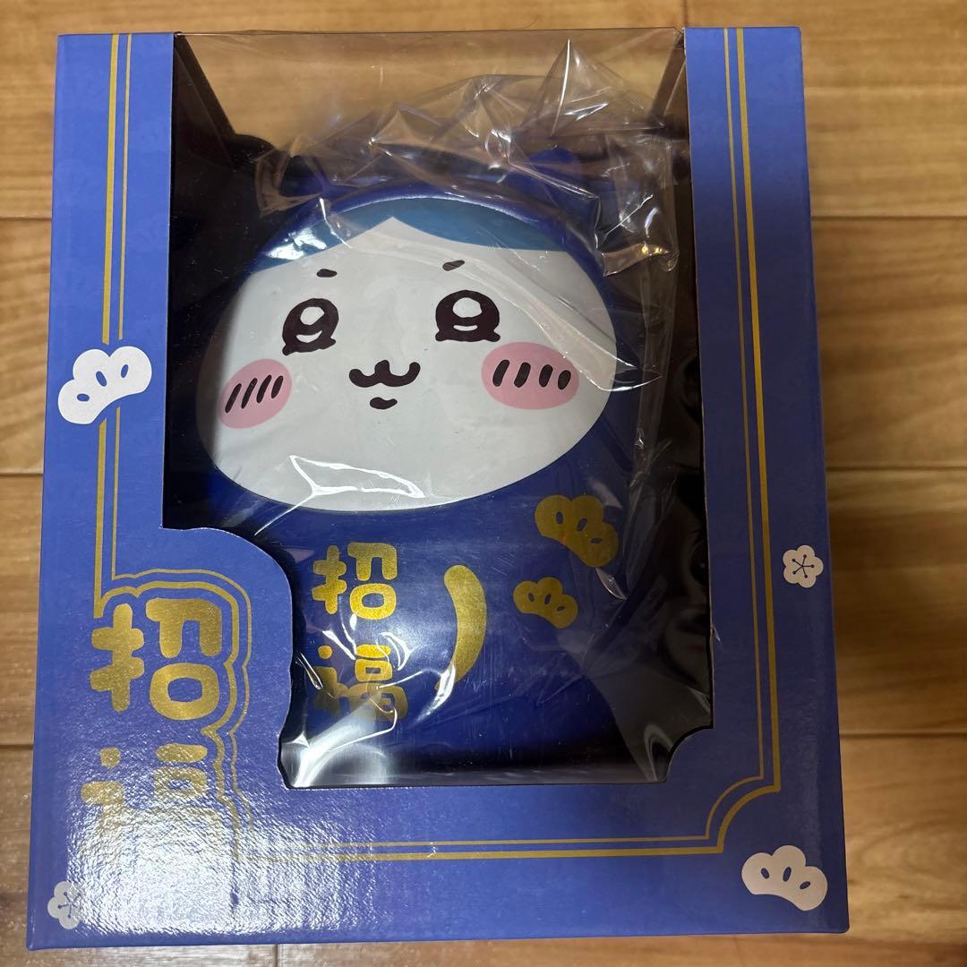 ちいかわ　台湾限定　だるま貯金箱　ハチワレ