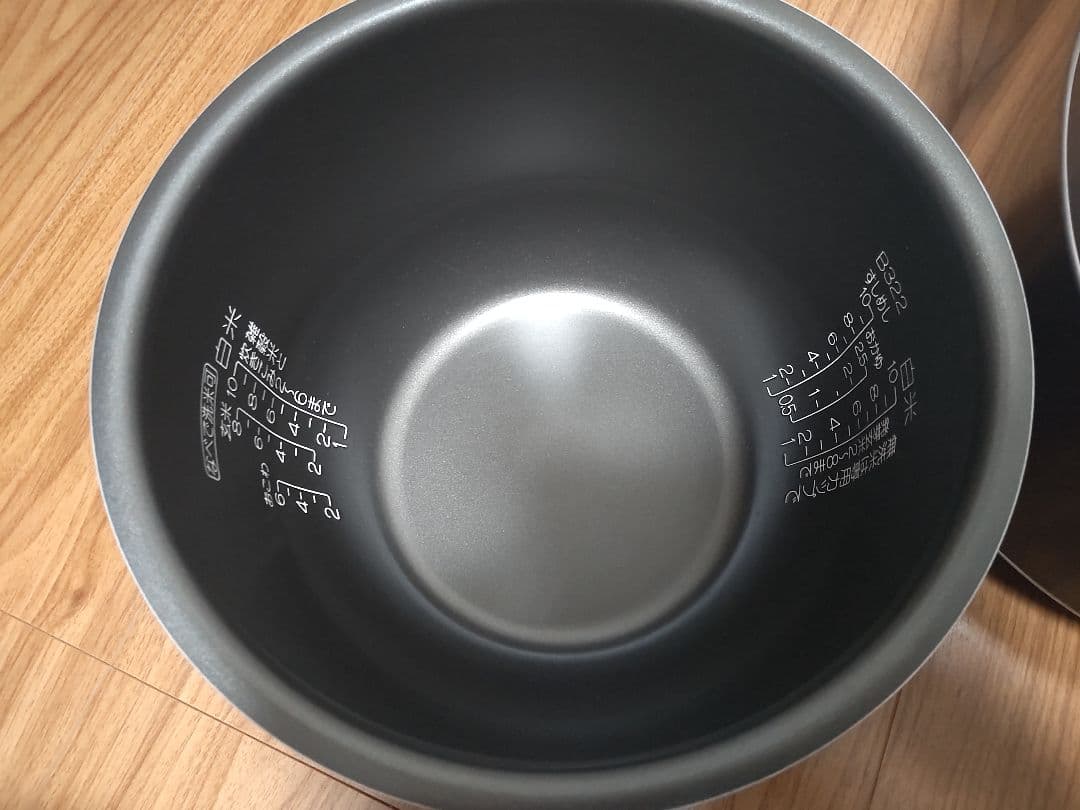 美品★象印 IH炊飯器　NP-VA18 10合 1升炊き