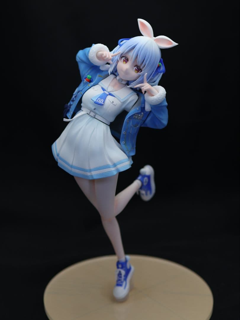 ガレージキット　ホロライブ　兎田ぺこら　新衣装