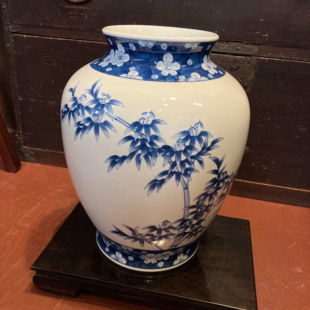 弥左衛門作　有田焼　某泉窯　竹雀文　花瓶