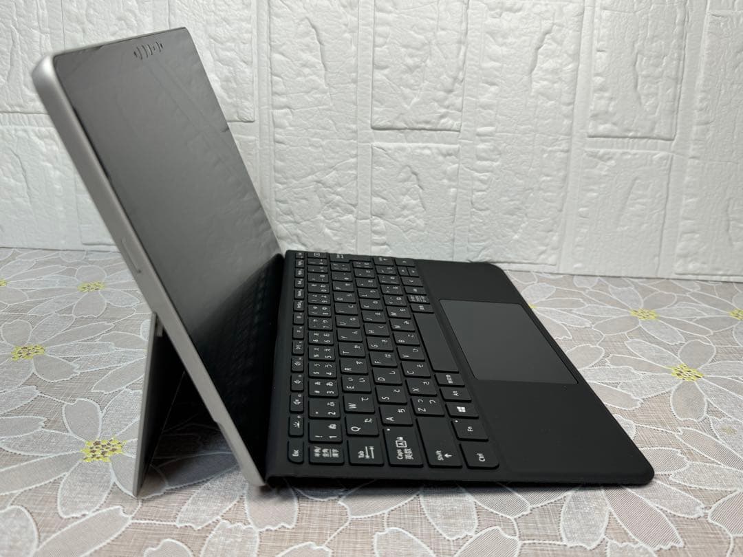 極美品 Surface Go2 キーボード 10.5型 タッチ液晶 タブレット