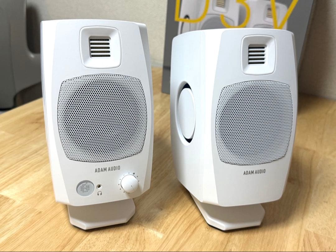 ADAM AUDIO D3V White 美品
