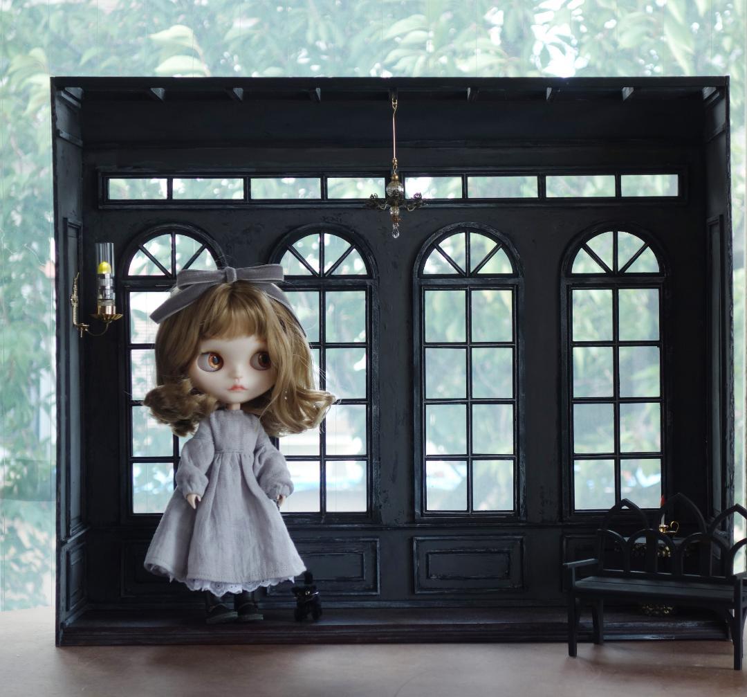 背景ボード　木製ドールハウスNo.3　ゴシック