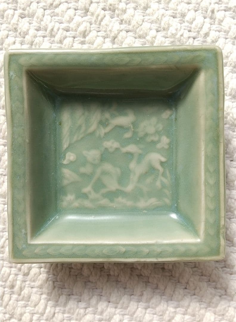 三田青磁　猿鹿鳥図 二枚組