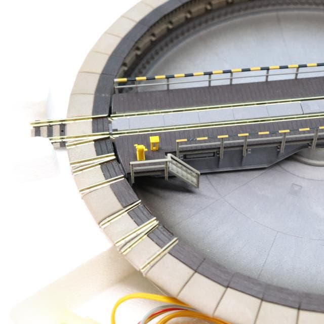 KATO　20-281 電動式ターンテーブル＋アプローチ線路（18線分）-2