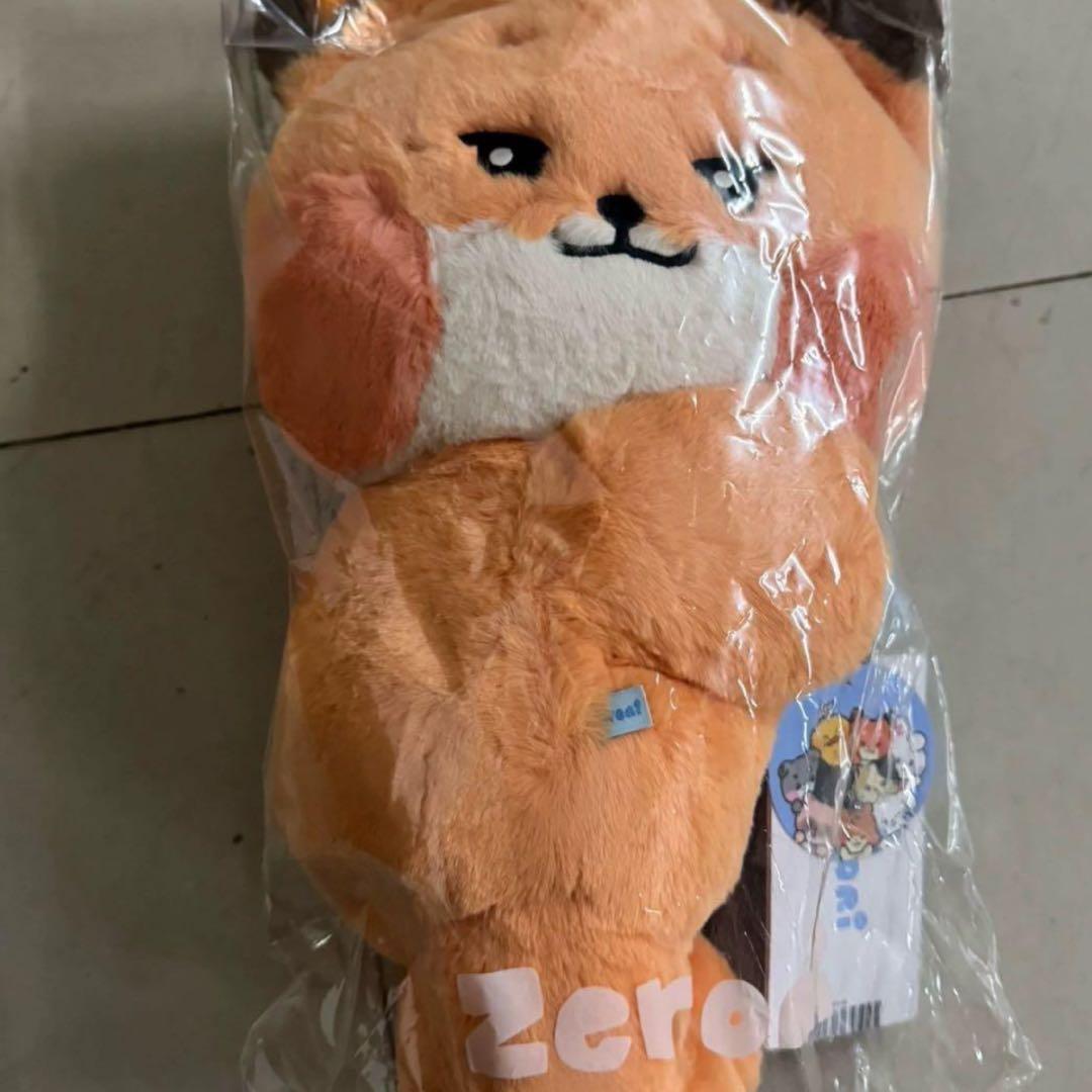 zeroni テュニニ フラットぬいぐるみ シュニニ ゼロニ デカい　バッグ