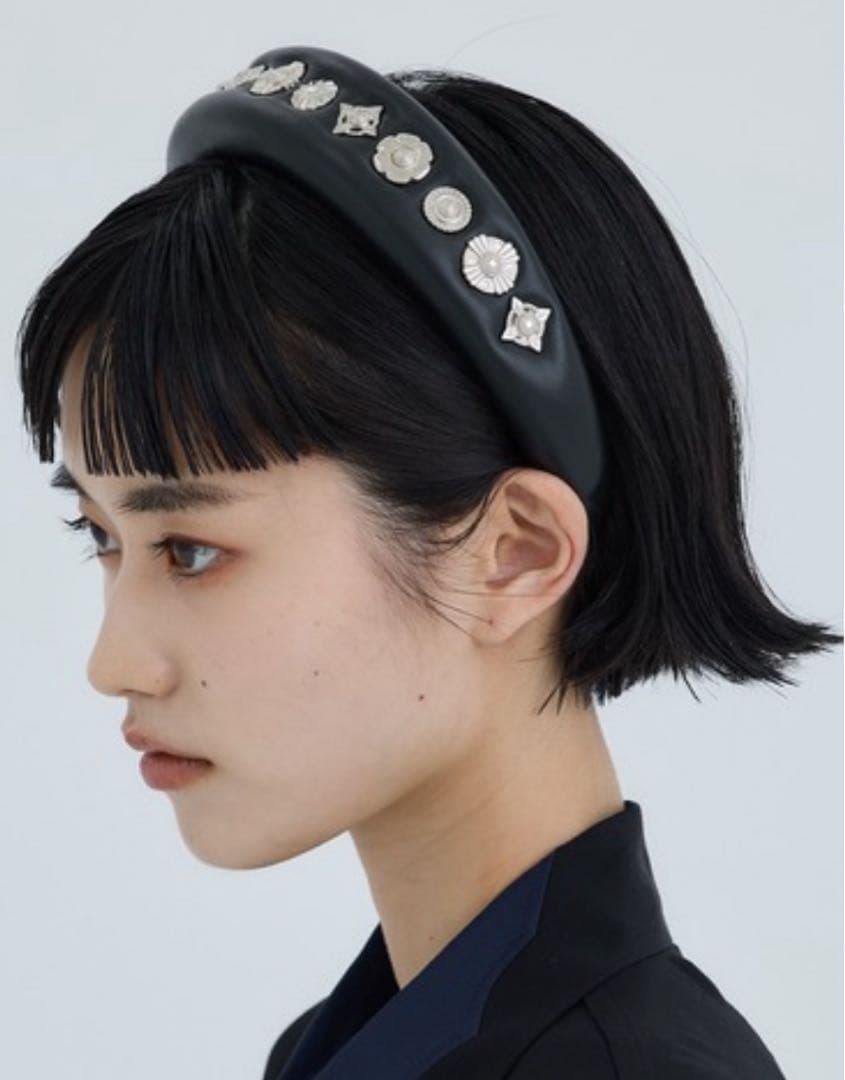 TOGA TOO/トーガLeather headband 1レザーヘッドバンド1