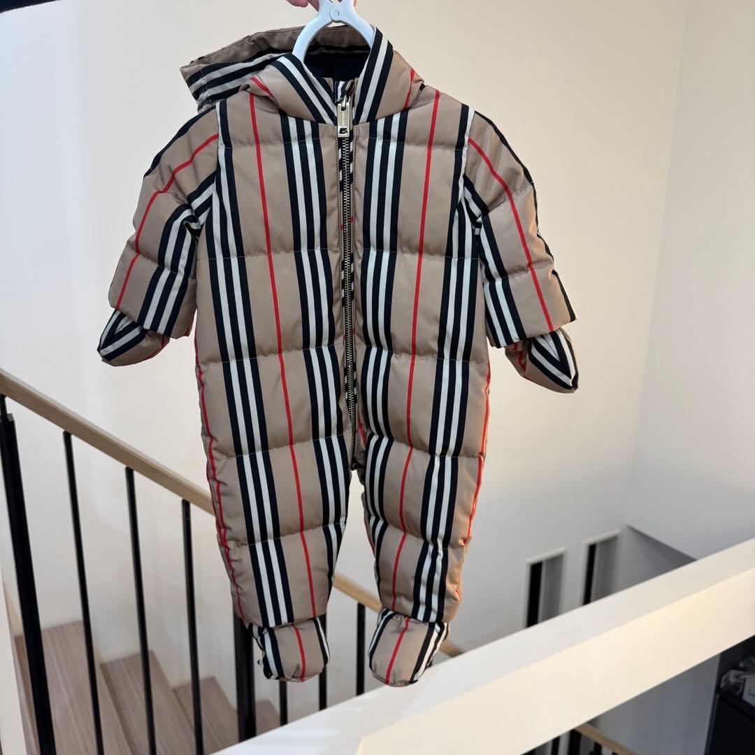 最終お値下げ！！Burberry バーバリー　ダウン