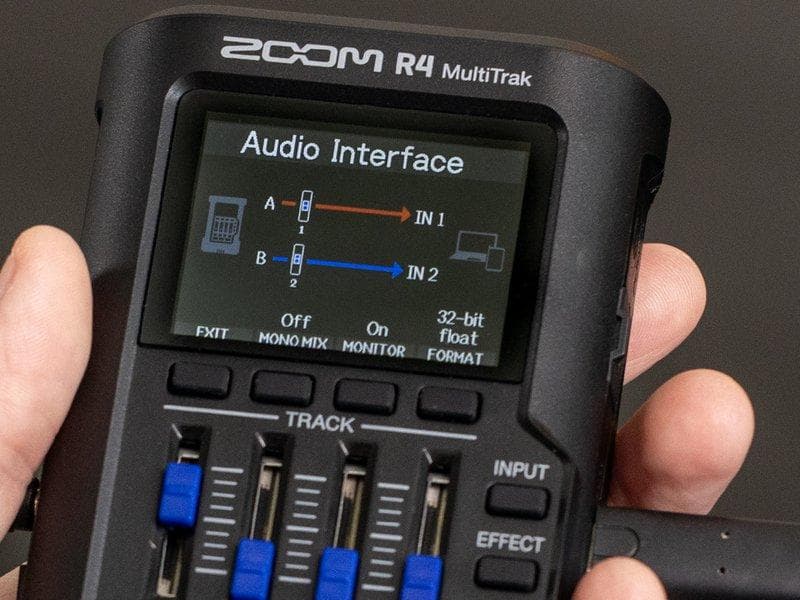 Zoom R4 MultiTrak 新品 未使用
