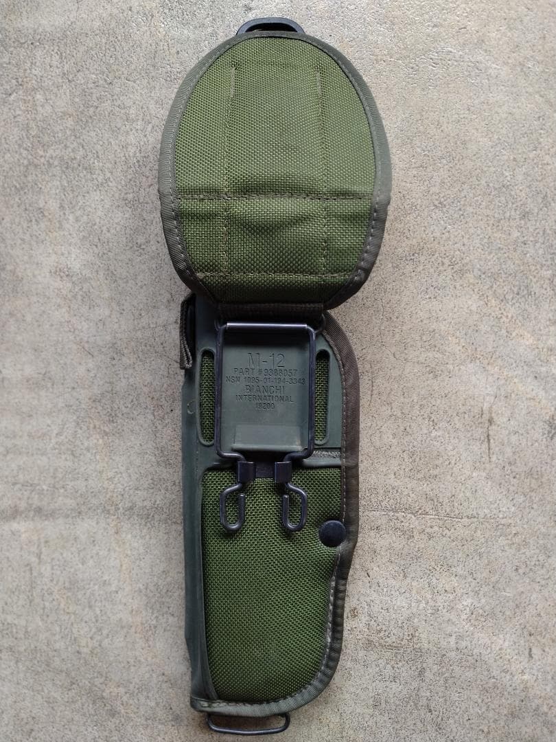 ビアンキ ピストル用ホルスター