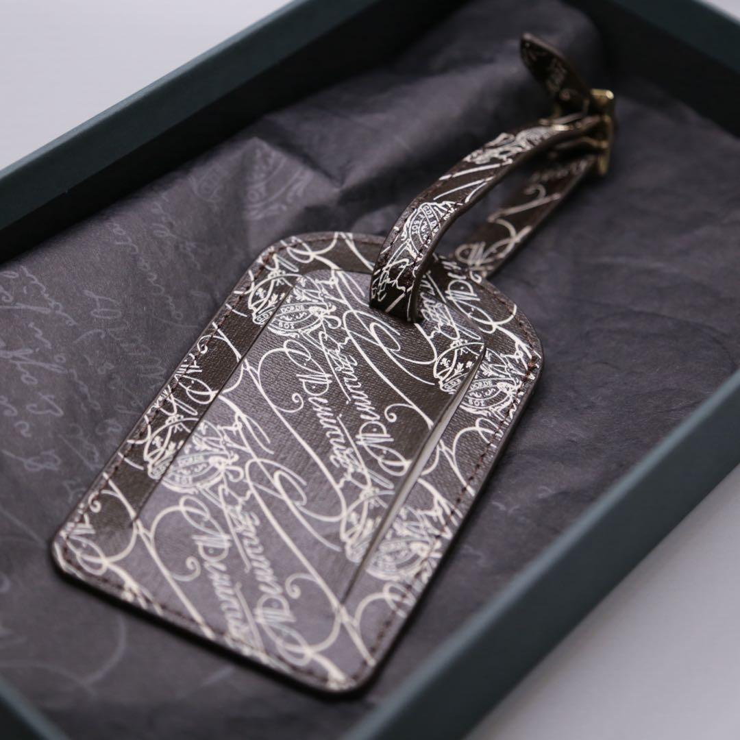 Berluti ベルルッティ／バッグタグ ネームタグ 完売品 カリグラフィー