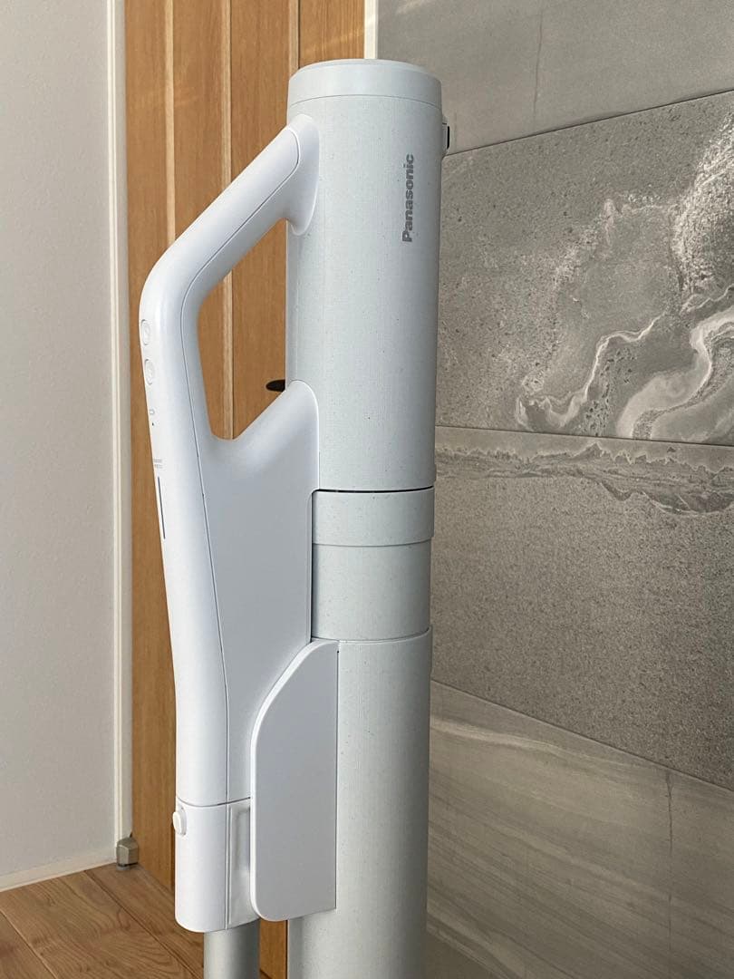 パナソニック　掃除機　クリーンドック　MC-NX700K