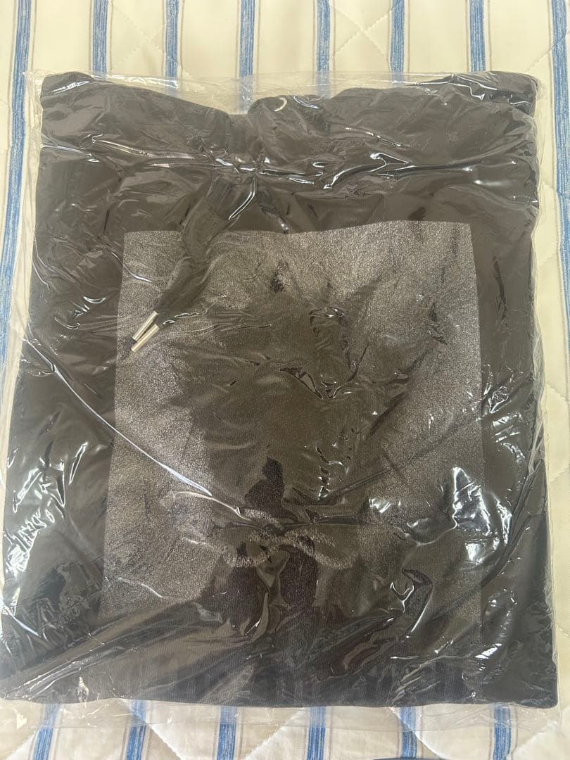 G-DRAGON ブラックパーカー 未使用