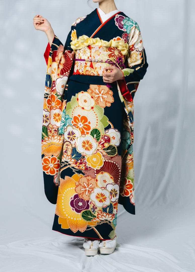 ≪美品≫ハナコさま専用　振袖、帯、帯締め、帯揚げ【603】