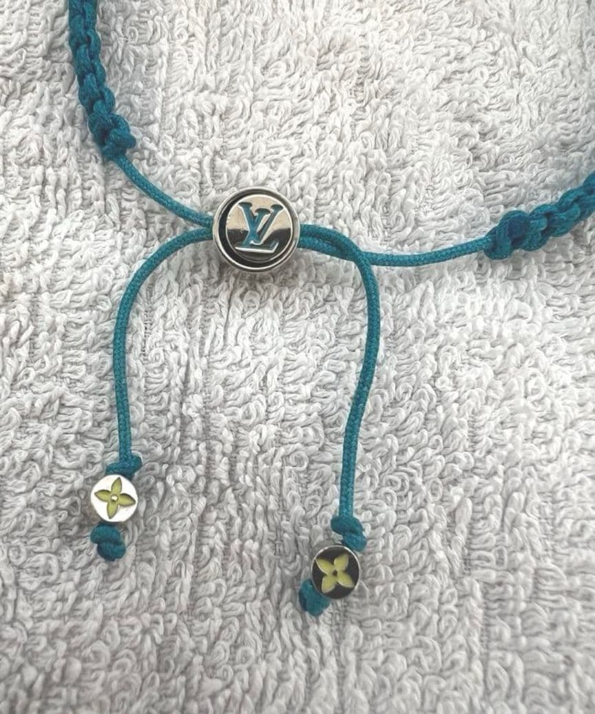 LOUIS VUITTON ルイヴィトン 限定カラー ブレスレット カラーズ