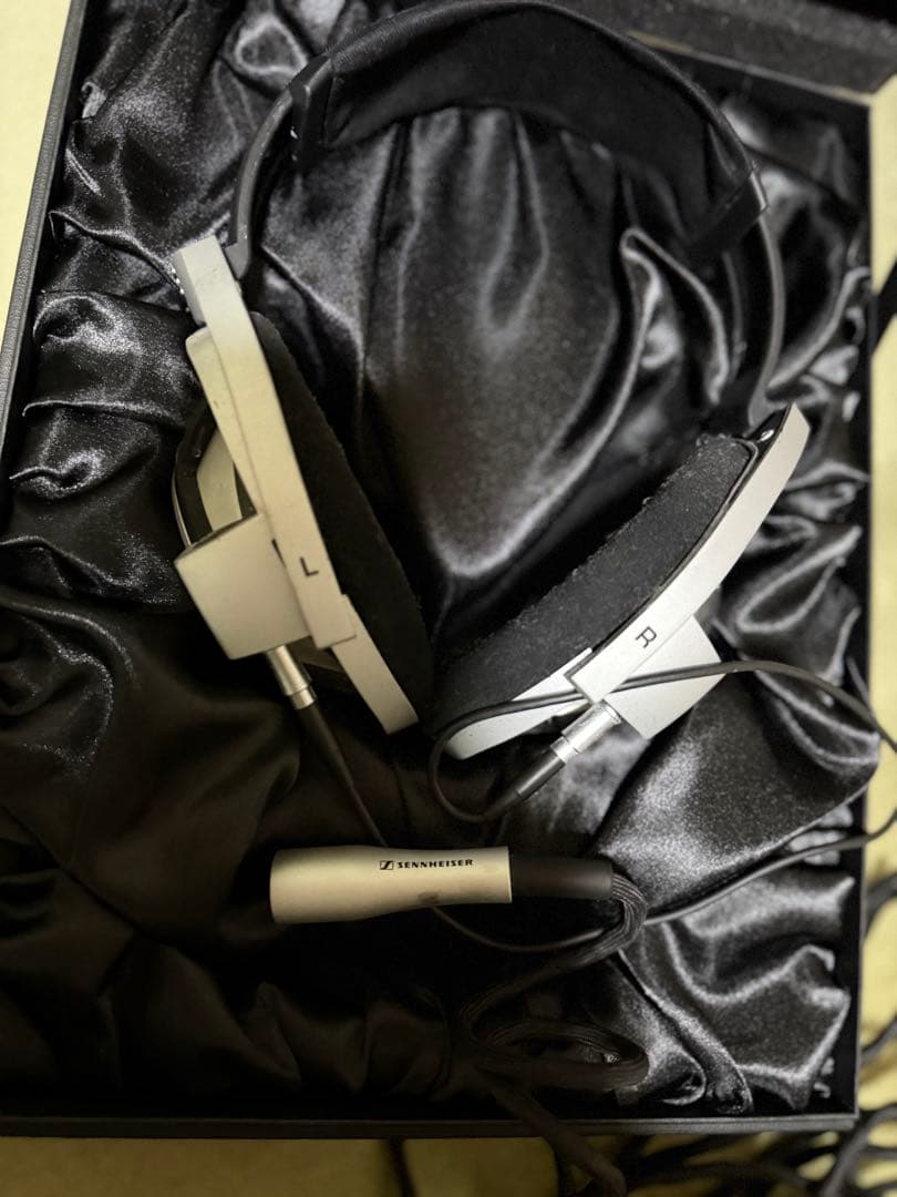 ゼンハイザーSennheiser HD800ヘッドホン