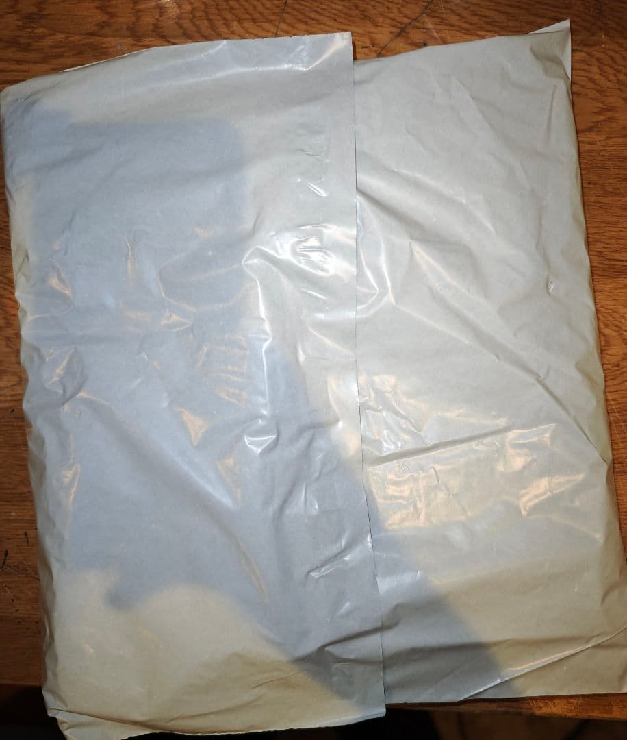 【鉄道廃品】東京メトロ　車両側面ロゴプレート＋ つり革