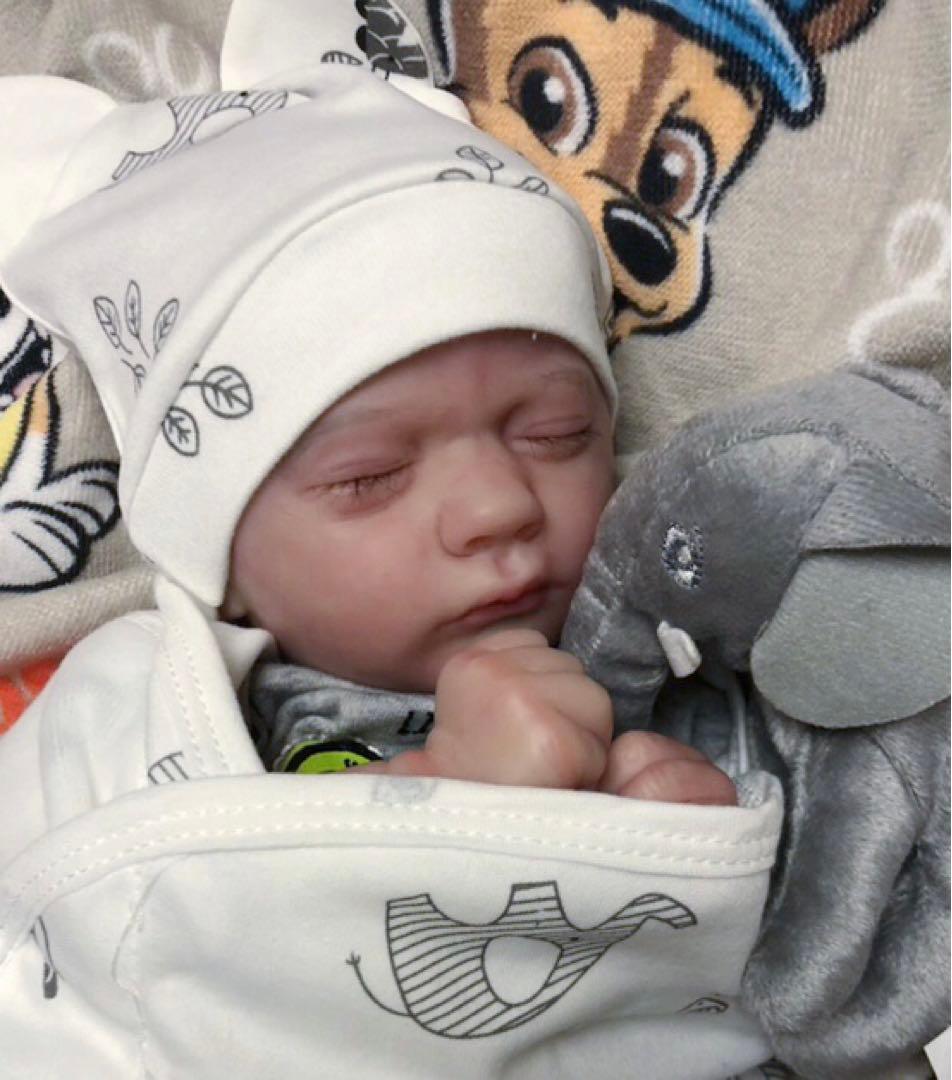 ゜゜・*:.。リボーンドール　男の子♡..。.:*・*:.。.