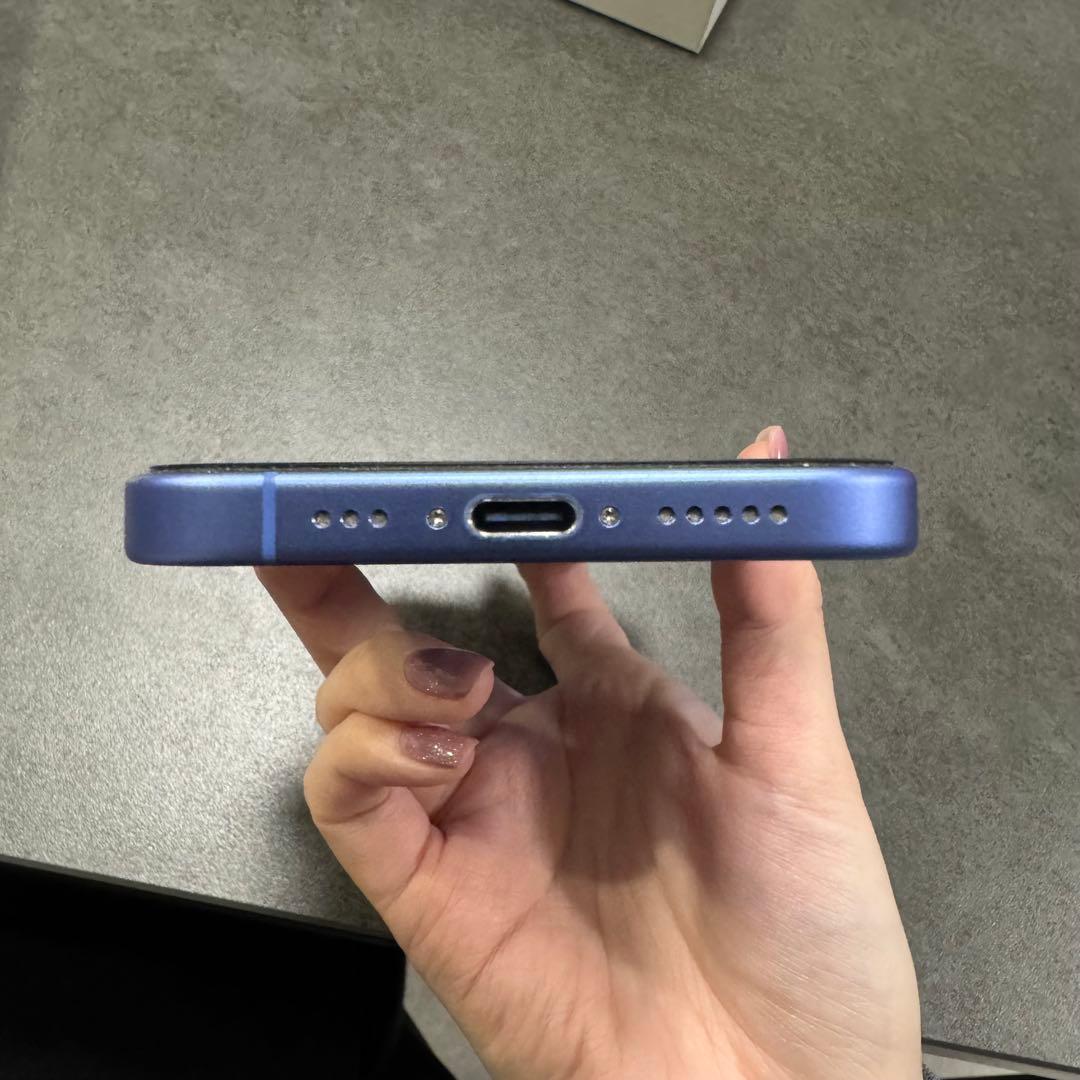 【お値下げ】iPhone16 128GB ウルトラマリン【美品】