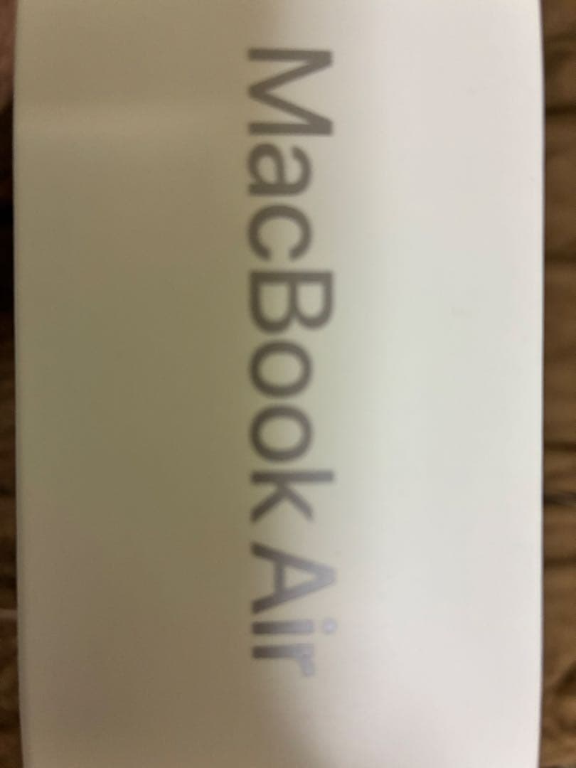 M2チップ搭載MacBook Air - スペースグレイ