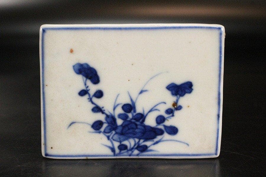 中国美術 青花 草花紋 四方 香合 蓋物 茶道具伝来 清 旧家蔵出