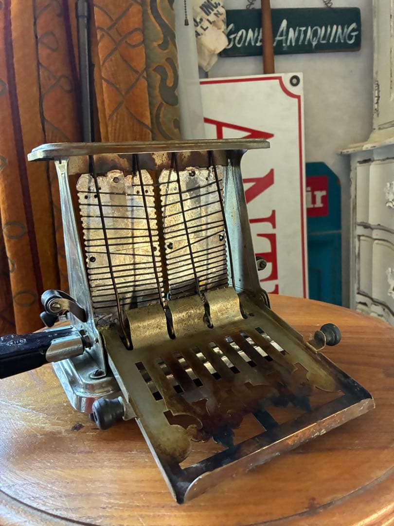 アンティーク　トースター　美しい　メタル　トースター　アメリカ　1920年代
