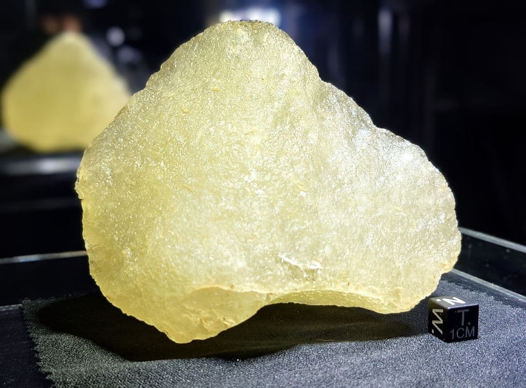 リビアングラス 492g⭐️インパクトガラス メテオライト隕石