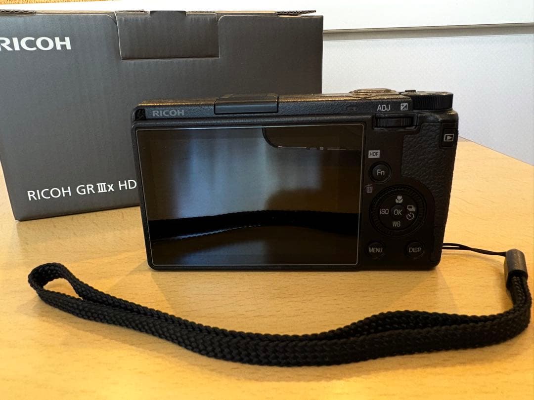 RICOH リコー GR3x HDF カメラ　SDカード付