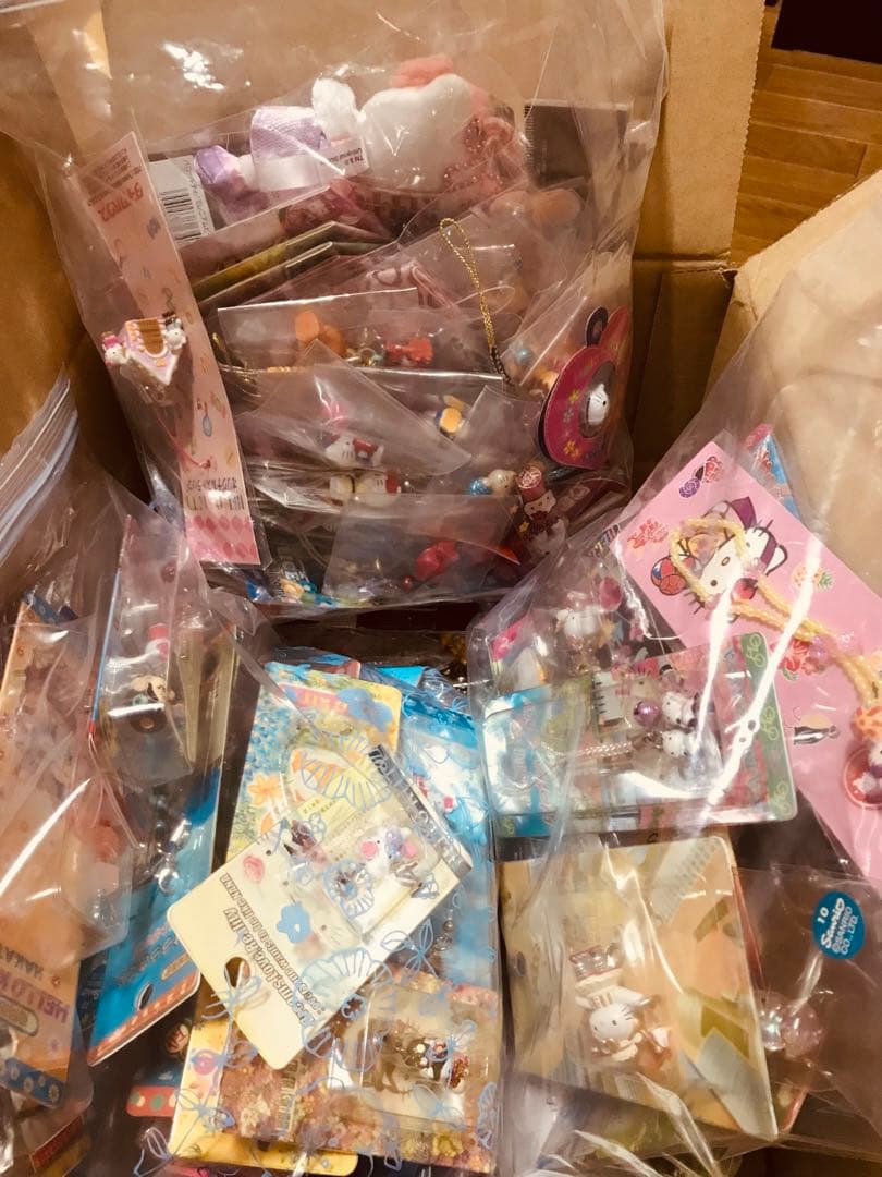 ハローキティ ご当地＆コラボ ＆限定 170以上