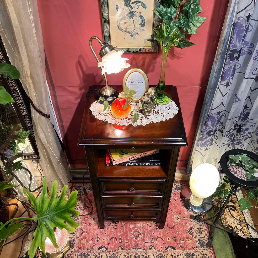 Sale KENT クラシカル　３DR アクセント　ホールキャビネット