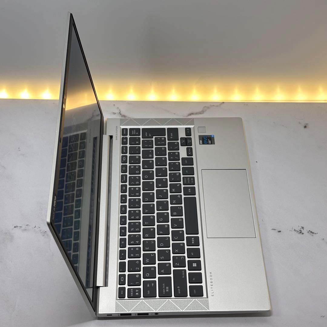 【準新品】HP EliteBook 830 G8 Core i5/8GB/1TB