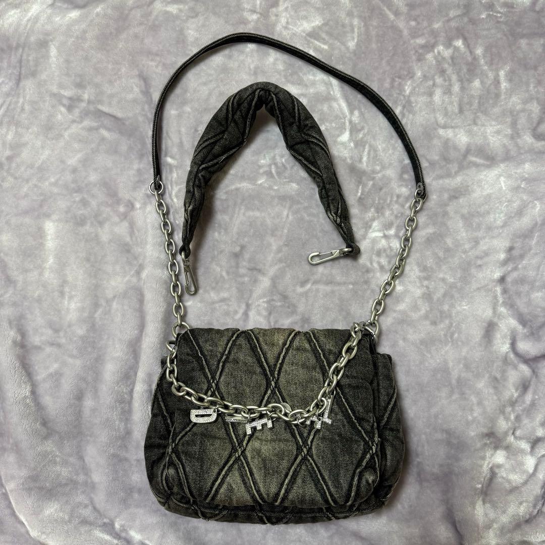 DIESEL キルティングショルダーバッグ