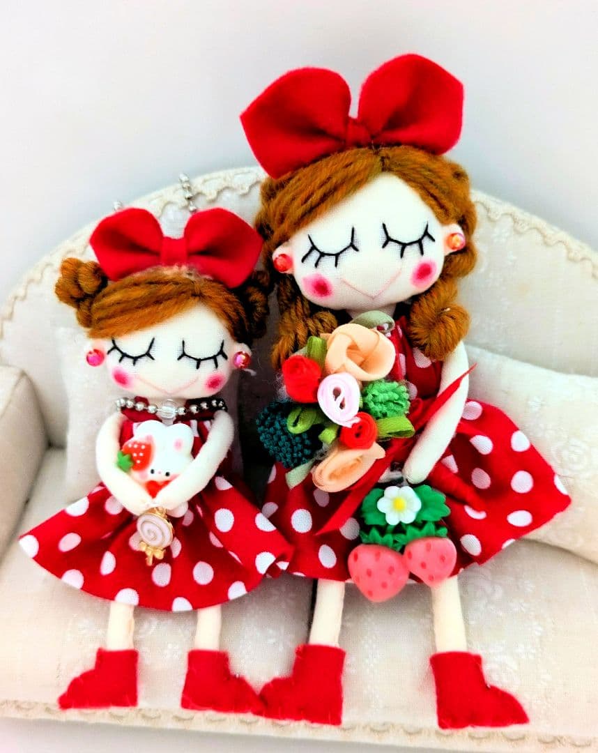 みえりん♥様 ドールチャーム バッグチャーム お人形