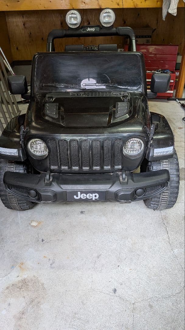 Jeep 電動乗用車 黒