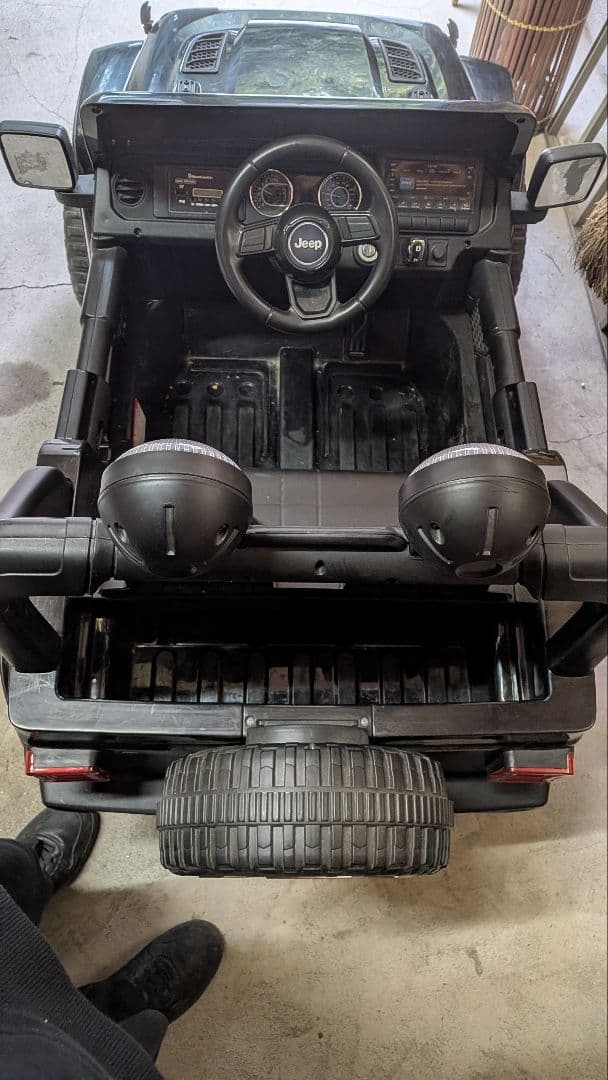 Jeep 電動乗用車 黒